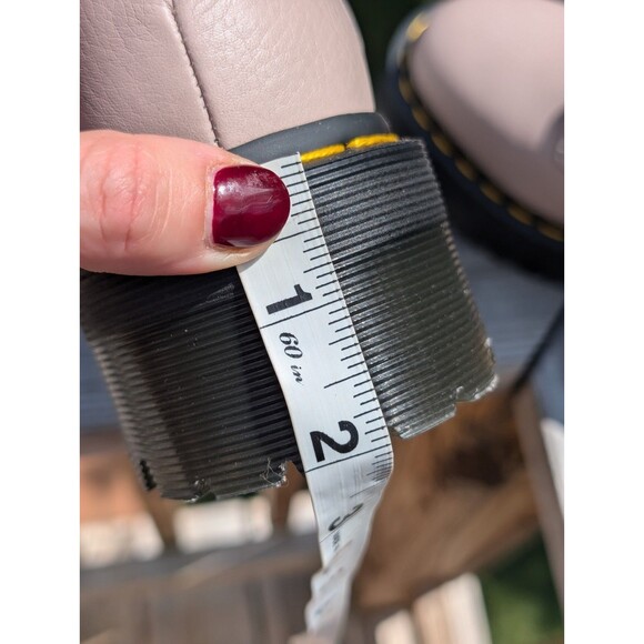 Doc Martens Pink Platform Lace Up Shoes Women's 8 NWOT Chunky Alt Punk Grunge - Picture 8 of 8